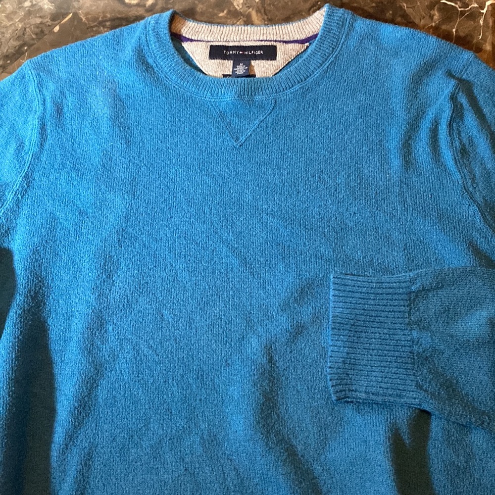 Tommy Hilfiger Lux Cotton sweater in mens medium- EUC